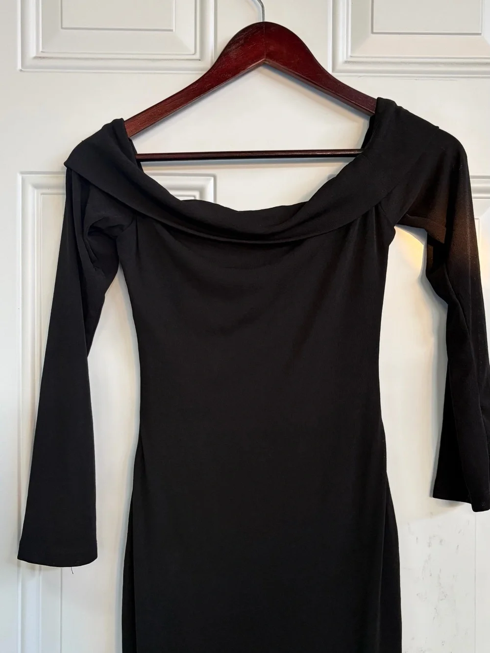 NWOT Princess Polly Maida Off-The-Shoulder Maxi Dress Black Size 2 New - Picture 6 of 10